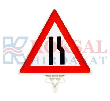 UT2802 Daralan Yol Levhası