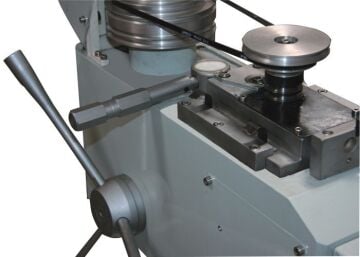 B30BS VARIO MATKAP TEZGAHI