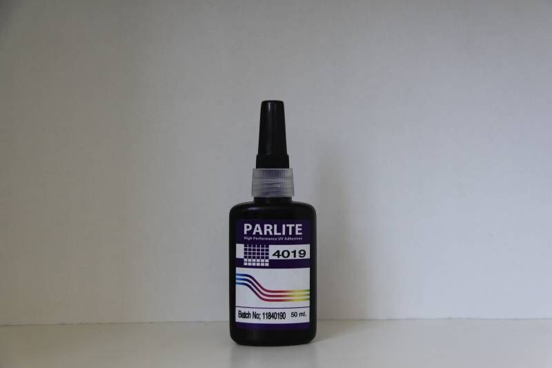 4019 PARLITE UV YAPIŞTIRICILAR